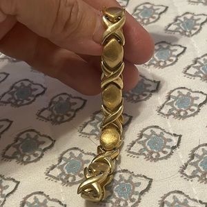 XOXO BRACELET 14k GOLD FROM ITALY